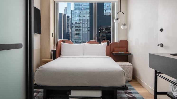New York City Hotels in the Theater District: Best Places to Stay Near Broadway